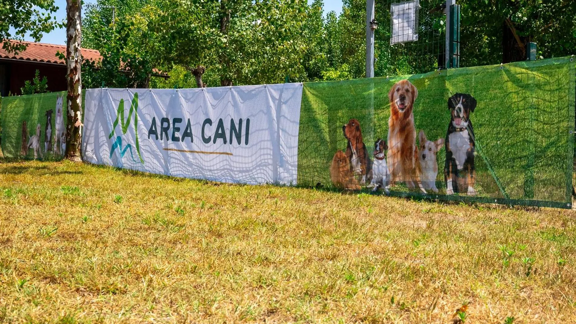 Massa Marina Camping Marina di Massa Campsite