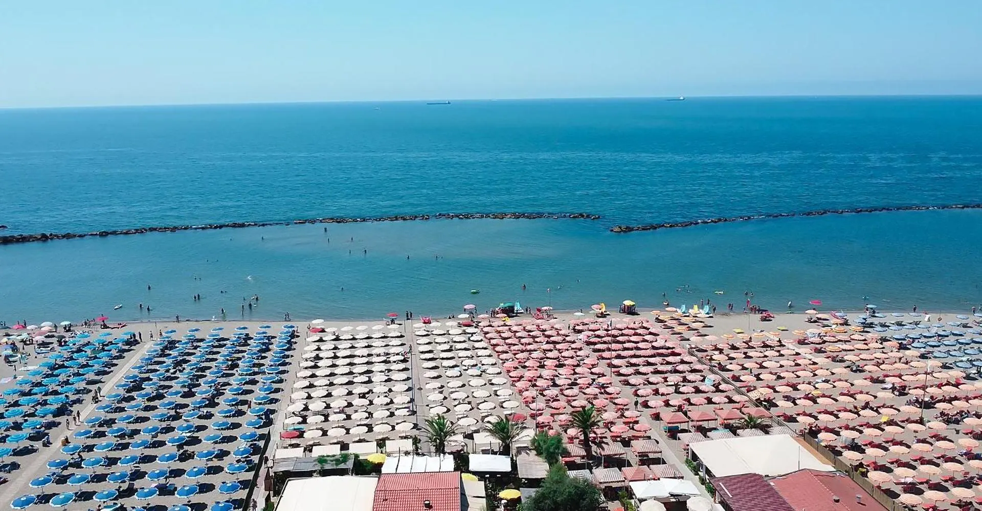 Massa Marina Camping Marina di Massa 0*,  Italy